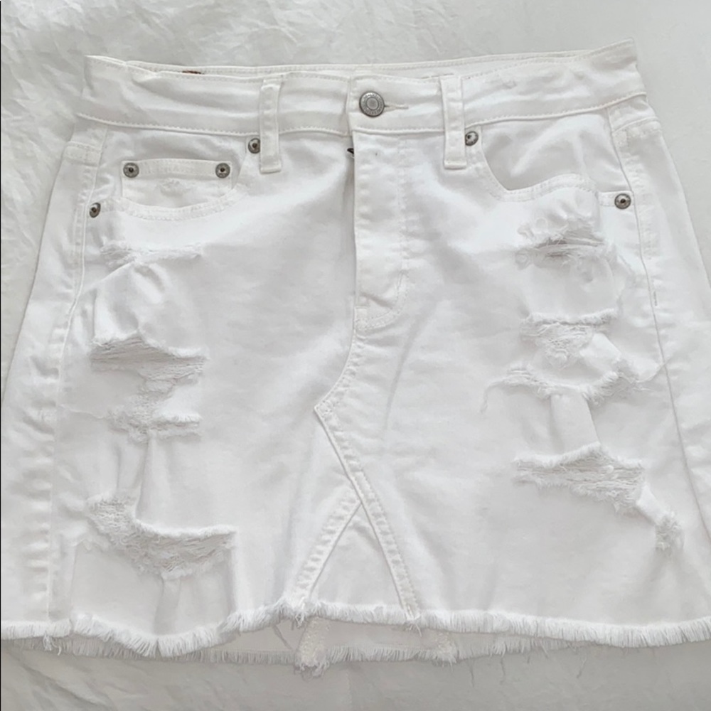 White jean skirt (never worn)
